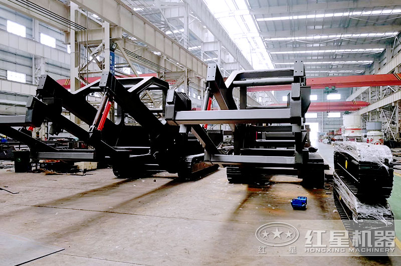 不同長度的履帶流動機架生產車間 不同長度的履帶流動機架生產車間