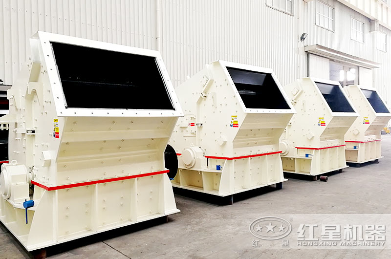 固定式反擊破碎機生產(chǎn)車間 固定式反擊破碎機生產(chǎn)車間