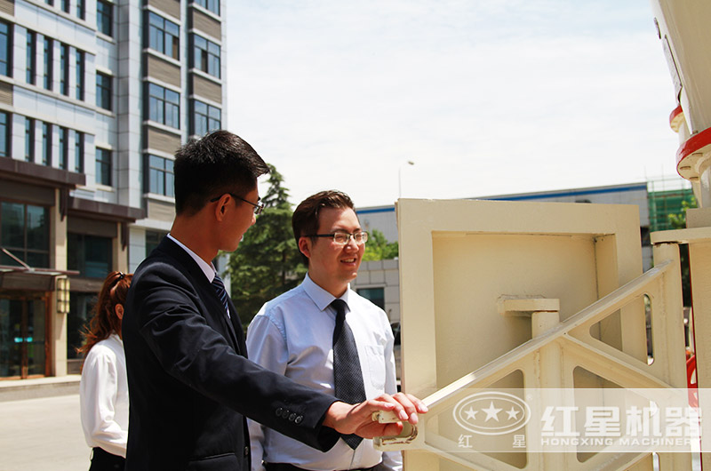 客戶來(lái)廠參觀考察 客戶來(lái)廠參觀考察