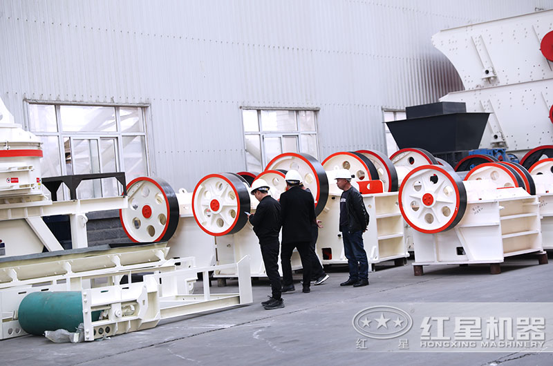 石子粉碎機(jī)有哪些？哪種適合中小型石料廠？