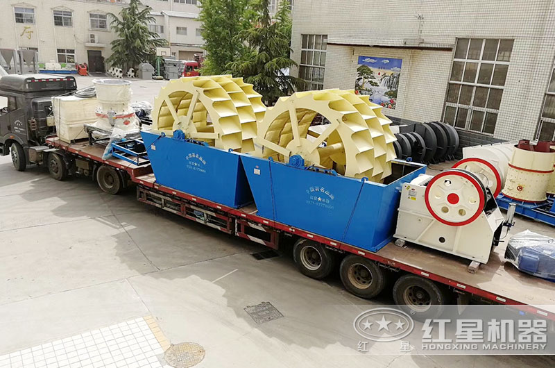 整套水洗沙機設備裝車以待發貨中 整套水洗沙機設備裝車以待發貨中