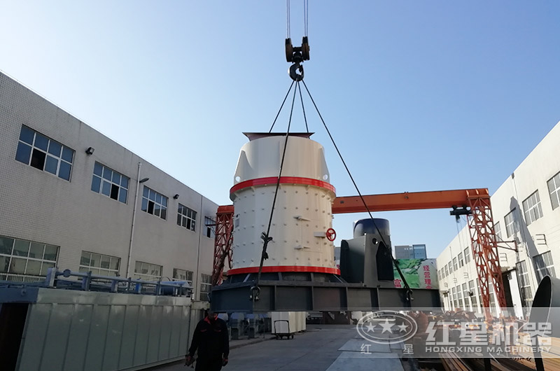 立軸復(fù)合破制砂機(jī)裝車發(fā)貨中 立軸復(fù)合破制砂機(jī)裝車發(fā)貨中