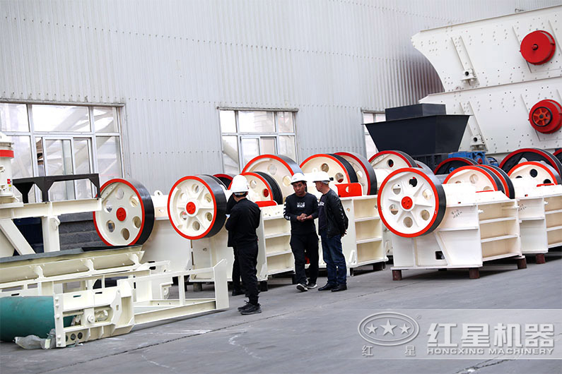 小型碎石機(jī)一般多少錢(qián)一臺(tái)？有一萬(wàn)至2萬(wàn)的嗎？