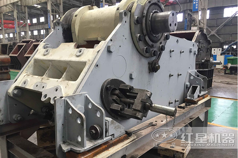 細顎式破碎機的部件——機架 細顎式破碎機的部件——機架