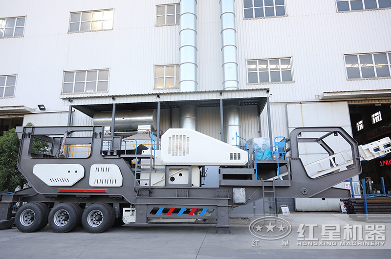 輪胎車身與顎破搭配的移動破碎機 輪胎車身與顎破搭配的移動破碎機