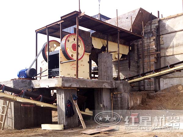 石子破碎生產線現場 石子破碎生產線現場